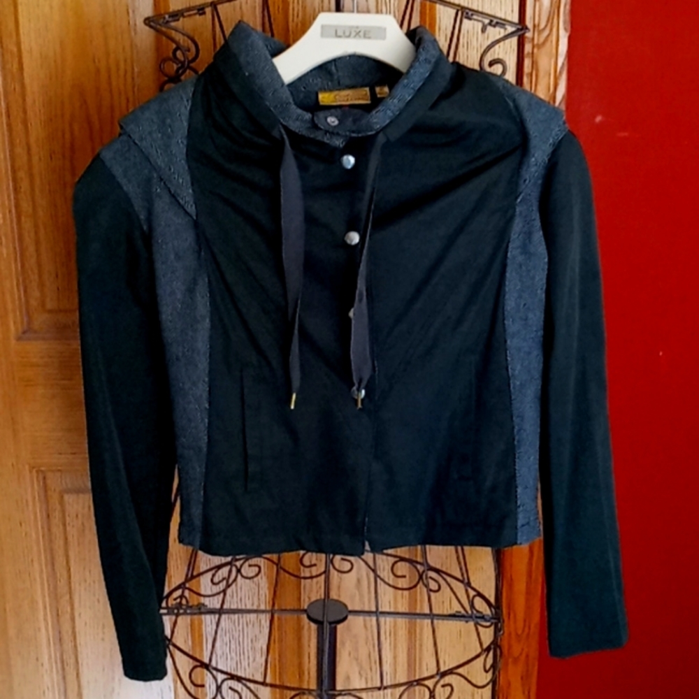 Vera Wang lightweight jacket